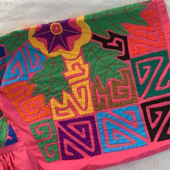 Mumu Caftan Lounge Dress Hand Appliquéd Exquisite Pink Birds - Picture 9 of 14